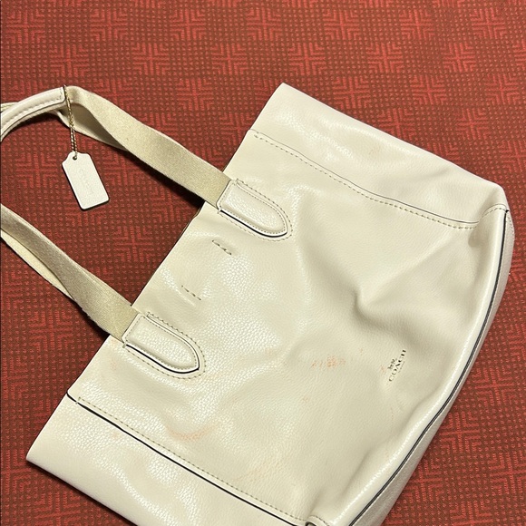 Coach Cream Tote Bag with Tan Straps - Picture 1 of 15